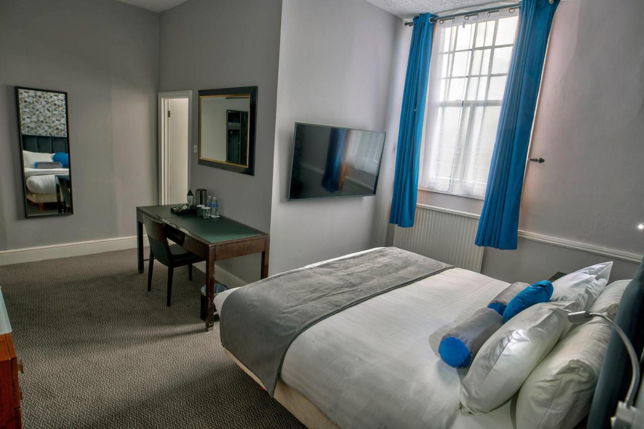 The Bridge Hotel Thrapston  Ngoại thất bức ảnh
