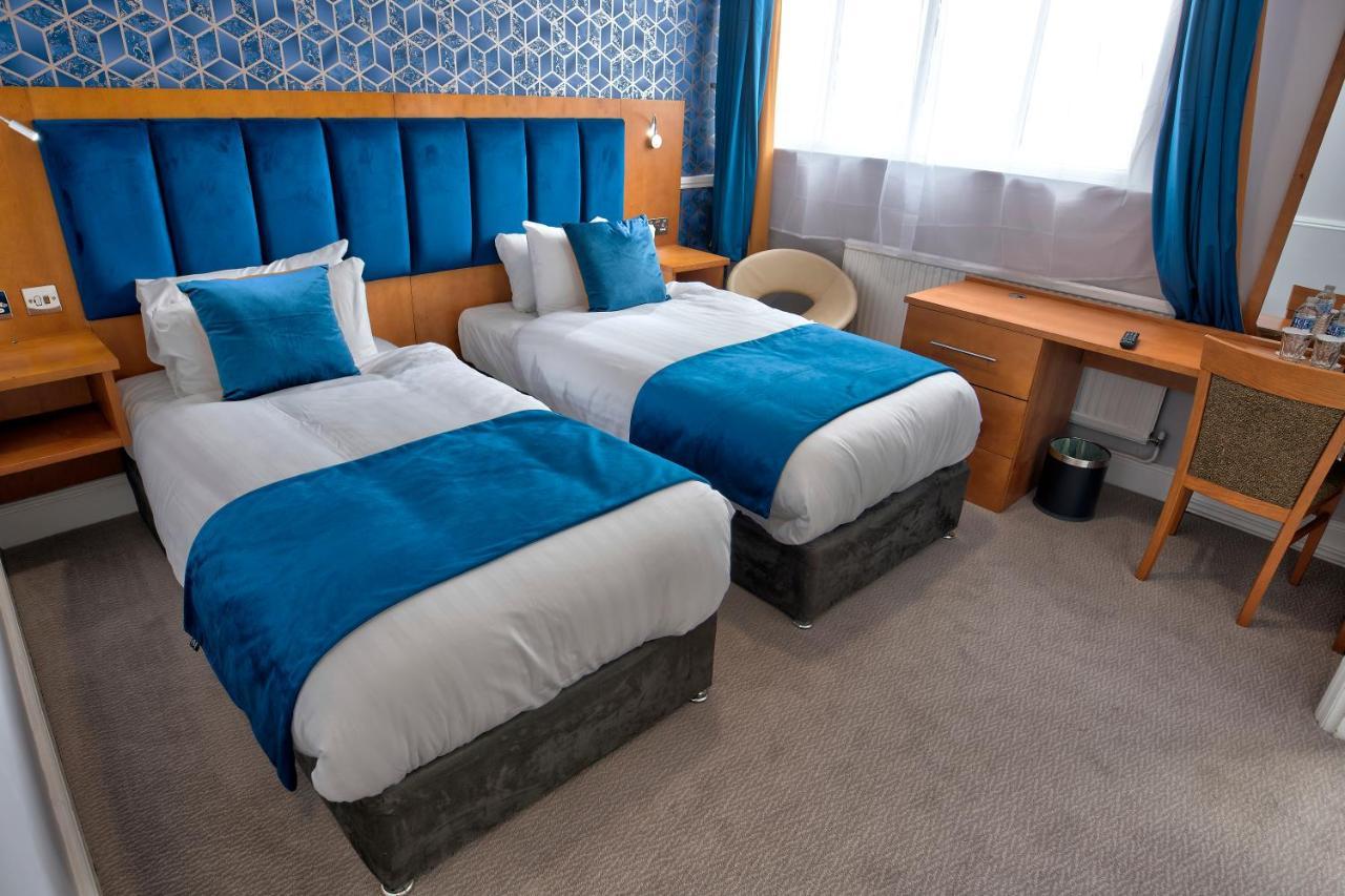 The Bridge Hotel Thrapston  Ngoại thất bức ảnh